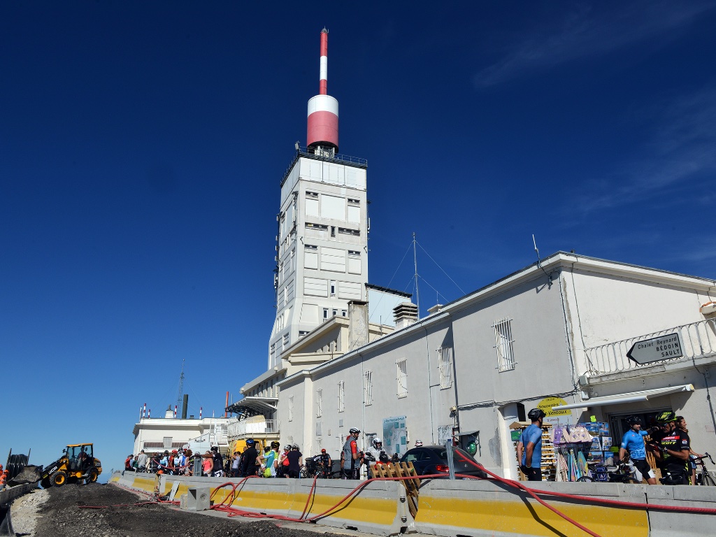 Travaux de rehabilitation du sommet du  mont Ventoux (25.08.20) - 4496bis.jpg